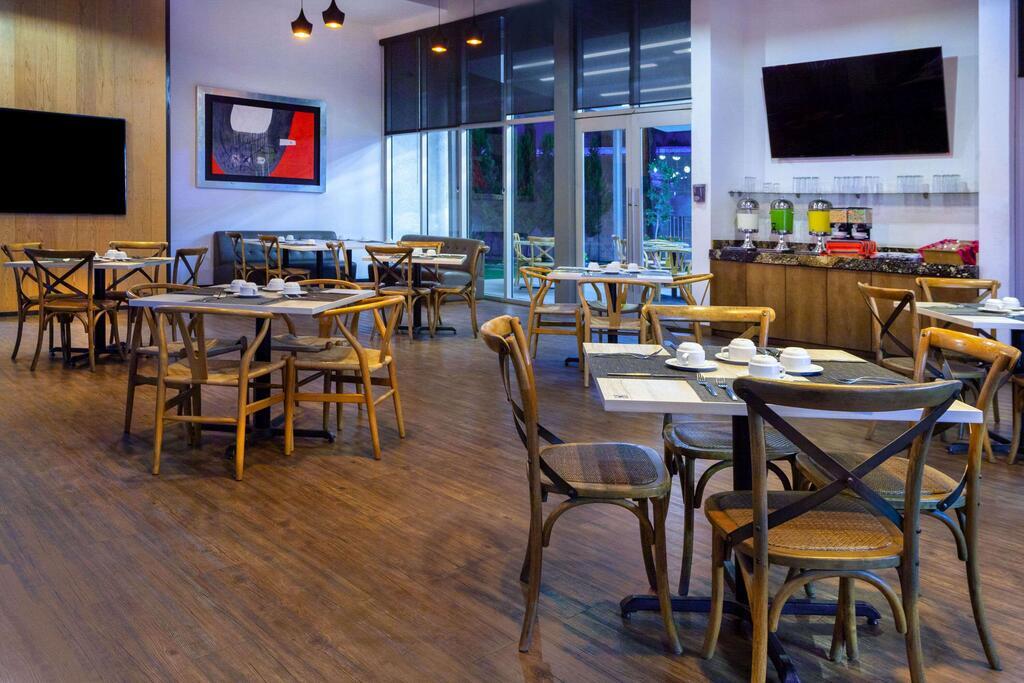 Tryp By Wyndham San Luis Potosi Hotel & Suites Exteriér fotografie